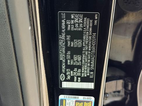 Used 2024 Genesis GV70 2.5T w/ Sport Prestige Package AWD/4WD image 20