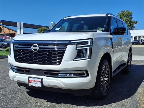 New 2026 Nissan Armada SL image 3