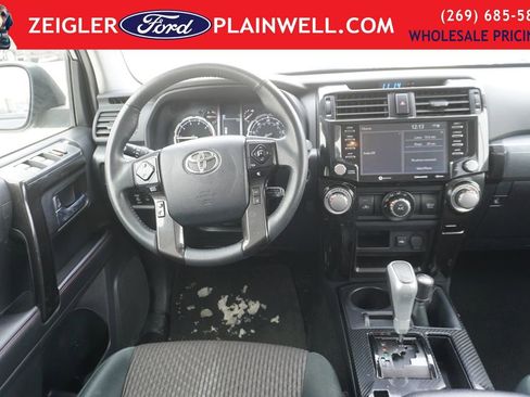 Used 2024 Toyota 4Runner TRD Off-Road image 14