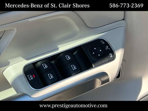 Used 2026 Mercedes-Benz GLB 250 4MATIC image 20