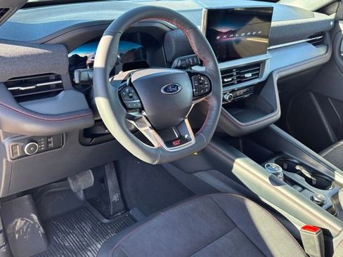 New 2026 Ford Explorer ST w/ Sun And Sound Package image 9