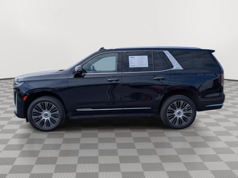 Used 2022 Cadillac Escalade Premium Luxury AWD/4WD image 2
