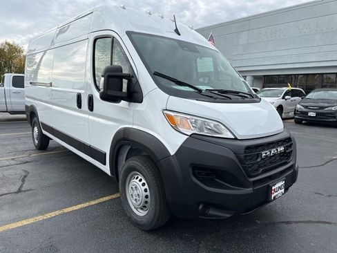 New 2025 RAM ProMaster 2500 w/ Power Group image 2