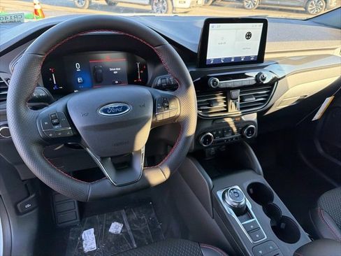 New 2026 Ford Escape ST-Line w/ Cold Weather Package image 9