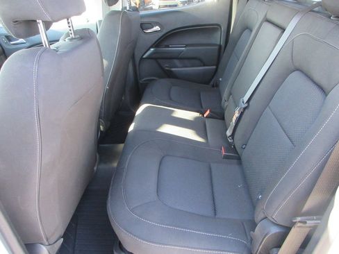 Used 2022 Chevrolet Colorado LT w/ LT Convenience Package image 14