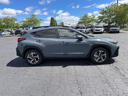 Certified 2025 Subaru Crosstrek 2.5i Premium AWD/4WD image 2