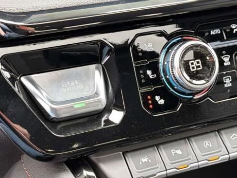 New 2026 GMC Sierra 1500 AT4 w/ AT4 Premium Package AWD/4WD image 20