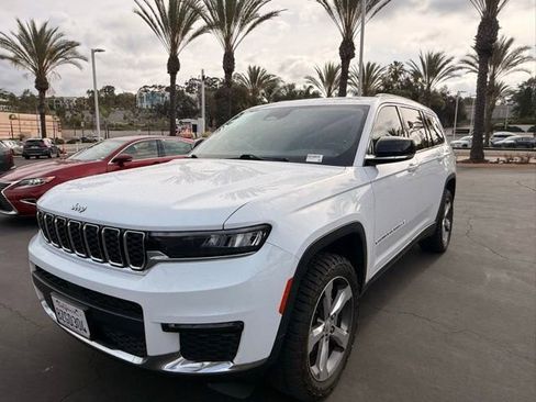 Used 2021 Jeep Grand Cherokee L Limited w/ Trailer Tow Group (B) AWD/4WD image 2