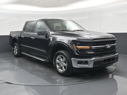 Used 2025 Ford F150 XLT w/ Equipment Group 301A Standard RWD image 1