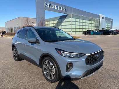 Used 2025 Ford Escape Platinum