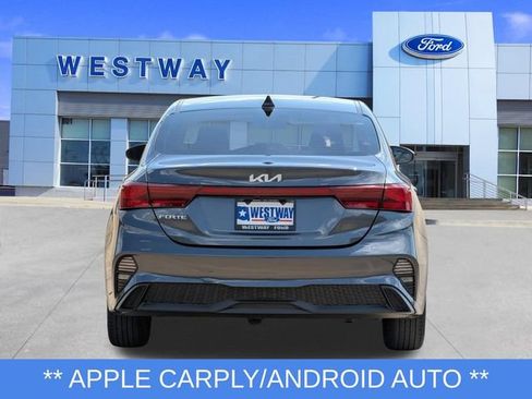 Used 2023 Kia Forte LXS FWD image 4
