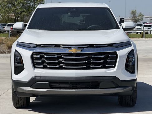 New 2026 Chevrolet Equinox LT image 7