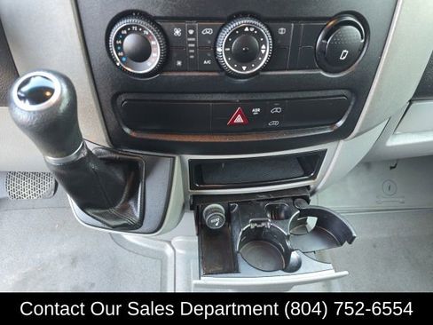 Used 2017 Freightliner Sprinter 2500 image 26