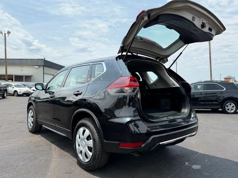 Used 2020 Nissan Rogue S AWD/4WD image 9