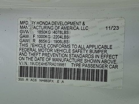 Used 2024 Acura Integra A-Spec FWD image 28