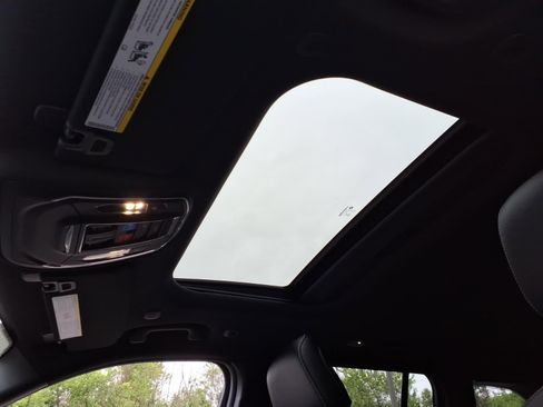 New 2026 Jeep Grand Cherokee Altitude AWD/4WD image 7