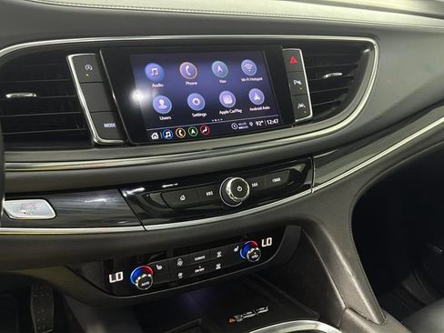 Certified 2022 Buick Enclave Essence w/ Experience Buick Package FWD image 22