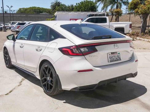 Used 2025 Honda Civic Sport image 7