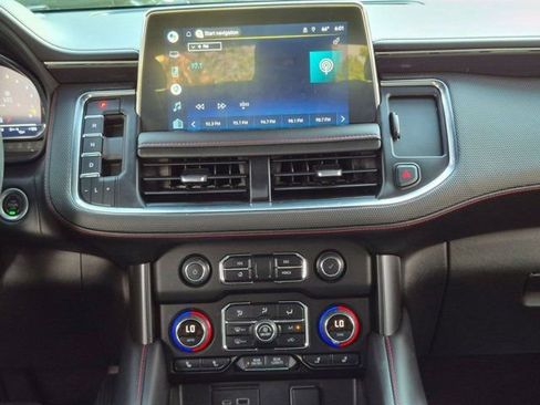 Used 2022 Chevrolet Tahoe RST AWD/4WD image 14