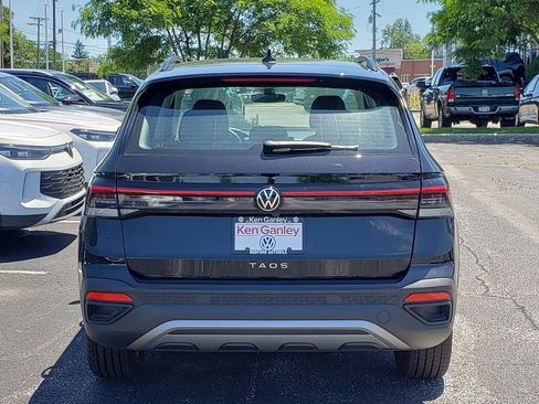 New 2026 Volkswagen Taos S FWD image 4