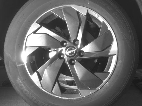 Used 2025 Nissan Rogue SV image 12