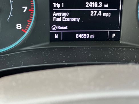 Used 2021 Chevrolet Malibu LT image 28