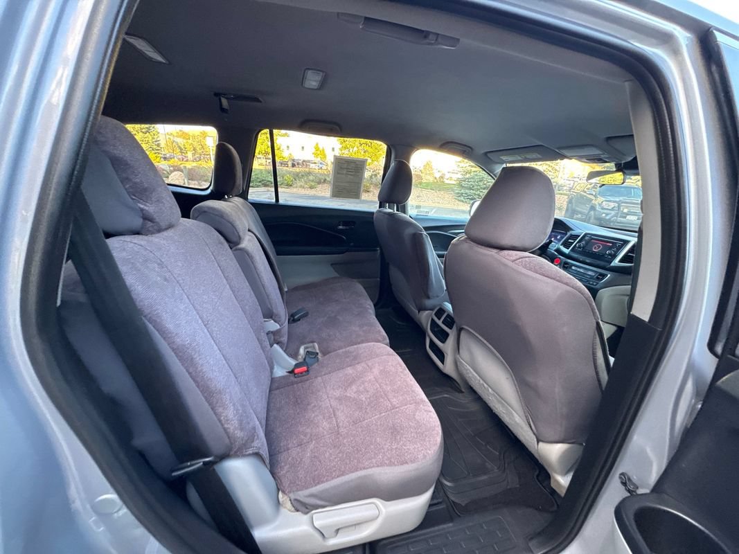 Used 2019 Honda Pilot LX image 23
