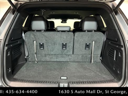 Used 2025 Buick Enclave Preferred image 23