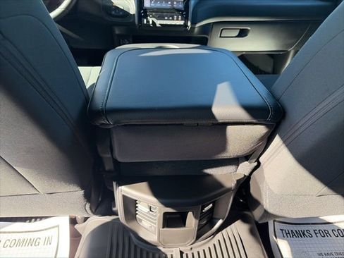 New 2025 RAM 2500 Tradesman AWD/4WD image 13