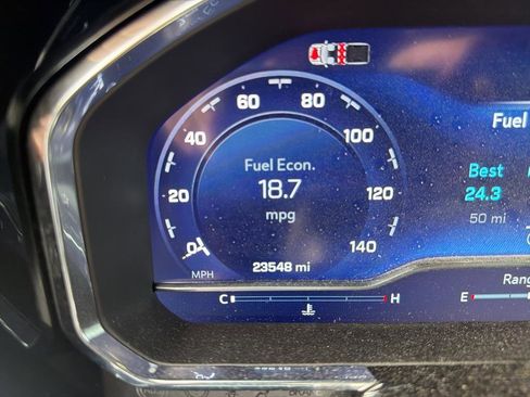 Used 2024 Chevrolet Silverado 1500 RST w/ Convenience Package II image 10