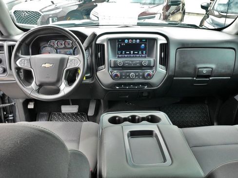 Used 2017 Chevrolet Silverado 1500 LT w/ LPO, Black Pack image 17