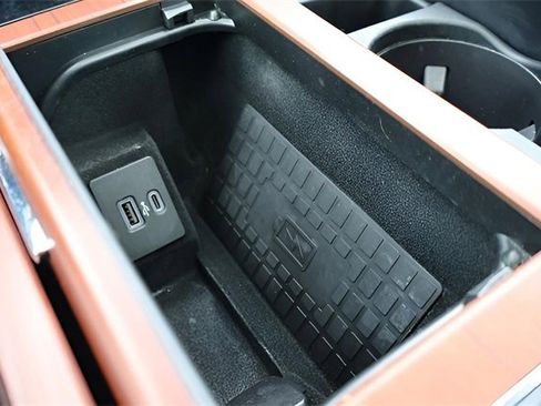 Used 2021 Lincoln Navigator Reserve image 36