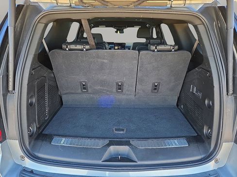 Used 2025 GMC Yukon Denali image 15