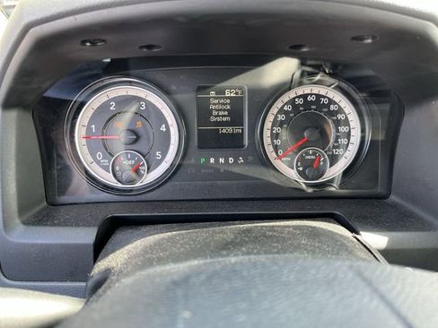 Used 2017 RAM 2500 Tradesman w/ Chrome Appearance Group AWD/4WD image 11