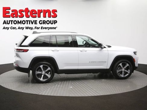 Used 2022 Jeep Grand Cherokee Limited 4xe w/ MOPAR Finishing Package AWD/4WD image 47