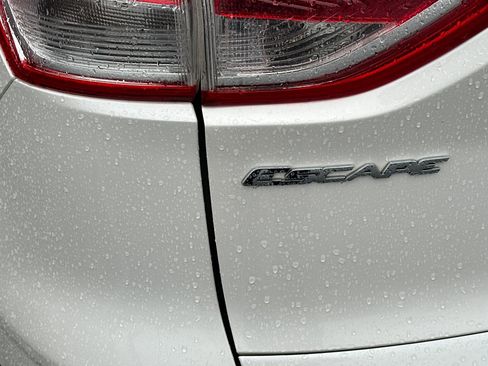 Used 2014 Ford Escape Titanium w/ Equipment Group 401A image 6