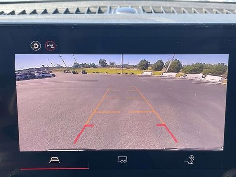 New 2026 GMC Canyon Elevation image 19