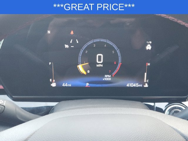 Used 2025 Chevrolet Trax RS w/ Driver Confidence Package FWD image 7