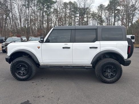 Certified 2023 Ford Bronco Badlands image 2