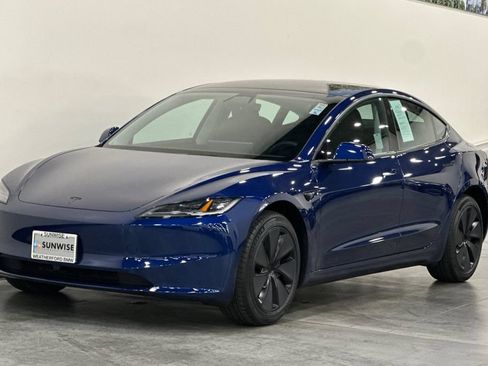 Used 2026 Tesla Model 3 RWD image 8