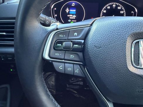 Used 2019 Honda Accord Touring image 21