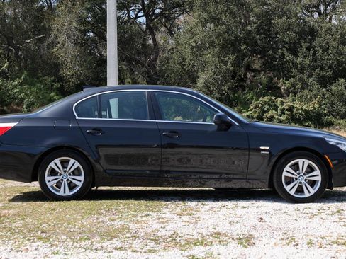 Used 2010 BMW 528i xDrive Sedan w/ Premium Pkg image 13