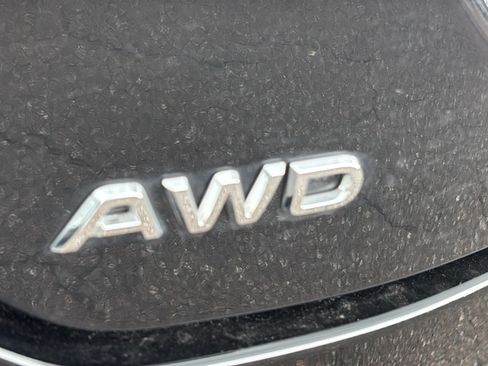 Certified 2024 Honda Pilot Elite image 35