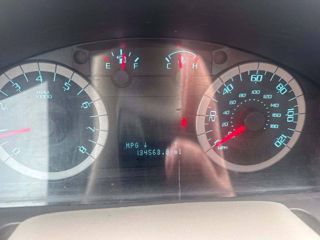Used 2011 Ford Escape XLS w/ 101A Rapid Spec Order Code FWD image 9