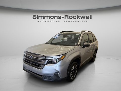 New 2026 Subaru Forester Premium image 4