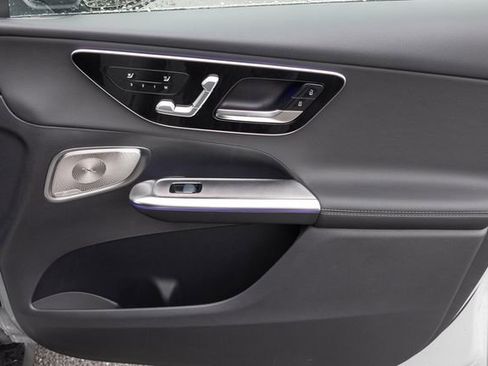 New 2026 Mercedes-Benz GLC 300 GLC 300 image 19