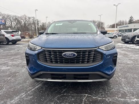 Used 2023 Ford Escape Active image 3