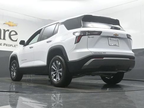 New 2026 Chevrolet Equinox LT w/ LPO, Floor Liner Package image 5