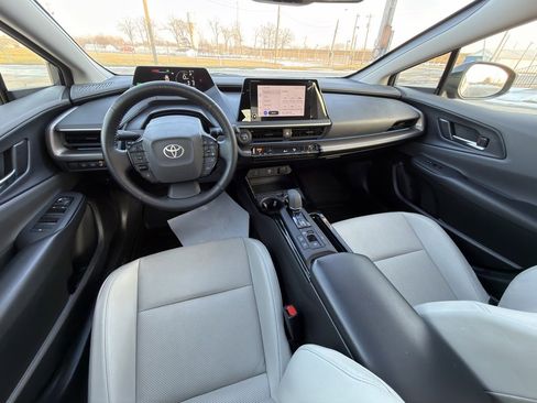 Used 2024 Toyota Prius Limited image 46