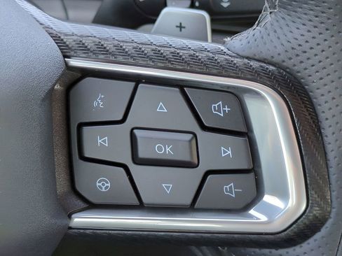 Used 2025 Ford Mustang GT Premium image 24